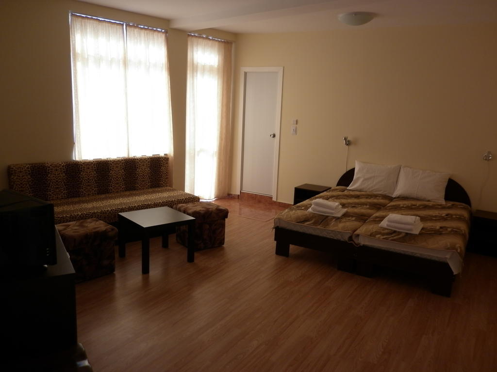 Ivanova Cheshma Guest House Varna Extérieur photo